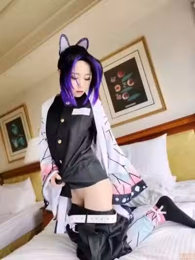 [COSH-062]こすっち062/究极再现度の2.5次元美少女！！ウエスト実测53cmの色白スレンダーボディとの子作り本気エッチ！俺の柱が子宫を穿つ！中出しと同时にエビ反り激イキ孕まSEX！！