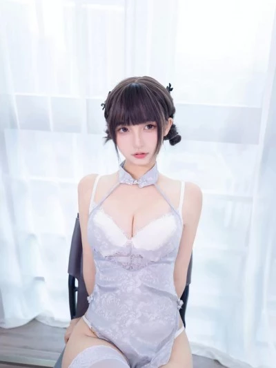 神楽坂真冬 - 雪糕小姐